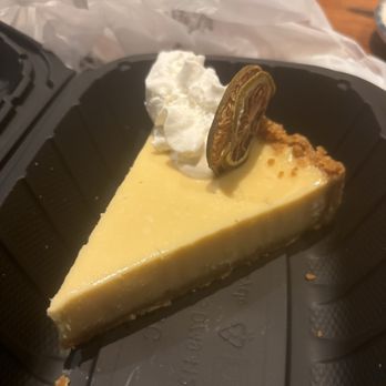 Red Lobster - Key Lime Pie - Seafood Near Me - Douglasville, Georgia Red Lobster - Key Lime Pie - Seafood Near Me - Douglasville, Georgia