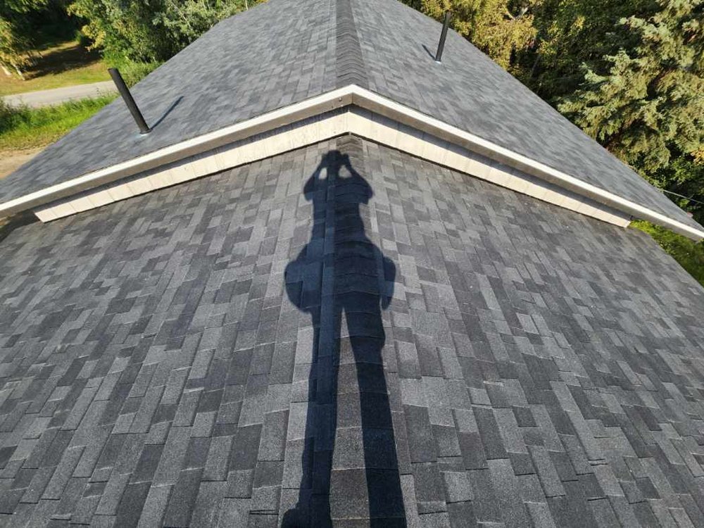 Slide of Pro Roofing