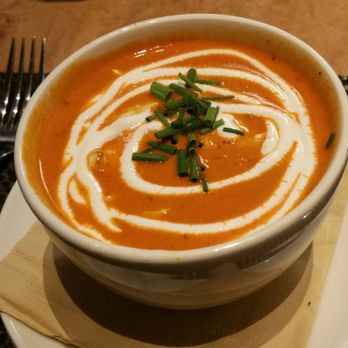 17 West - Red pepper & smoked gouda with chunks of crab soup - New American Near Me - New Bremen, Ohio