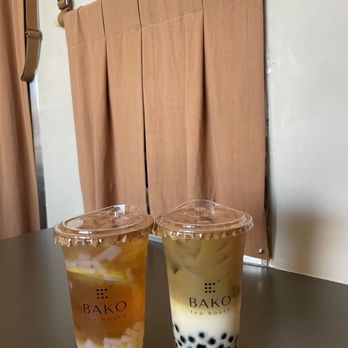 Bako Tea House - Lemon Wintermelon Tea and Phoenix Oolong Tea Latte - Coffee & Tea Near Me - Cerritos, California