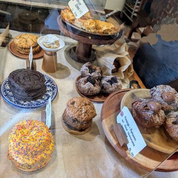Forma Bakery - Too many yummy things! - Bakeries Near Me - Oakland, California