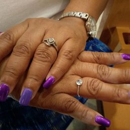 Le is Amazing at taking care of my nails! I without a doubt recommend Le at Texy Nails, she does designs as well! Le is Amazing at taking care of my nails! I without a doubt recommend Le at Texy Nails, she does designs as well!
