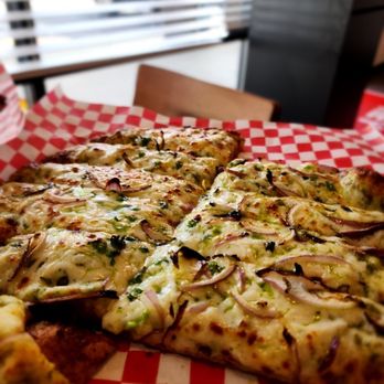 Curry Pizza House Kent - Garlic bread - Chicken Wings Near Me - Kent, Washington Curry Pizza House Kent - Garlic bread - Chicken Wings Near Me - Kent, Washington