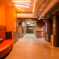 HI Boston Hostel - Elevator Hallway