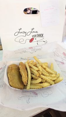 Lucky Louie Fish Shack by null