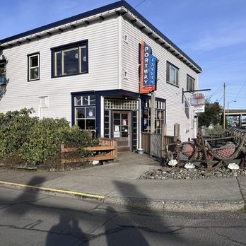 Portway Tavern - Front of the store - New American Near Me - Astoria, Oregon