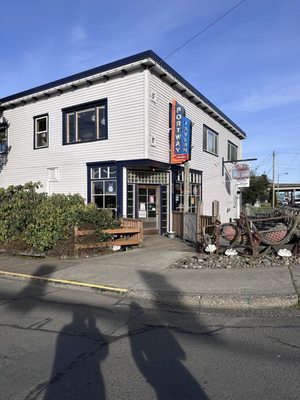 Portway Tavern by null