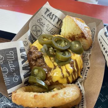 Surf Dawgs Grill - Chili in bread bowl. Amazing. - Food Trucks Near Me - Surfside Beach, South Carolina