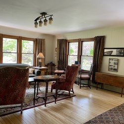 Keene Valley Lodge - One of two beautiful common rooms