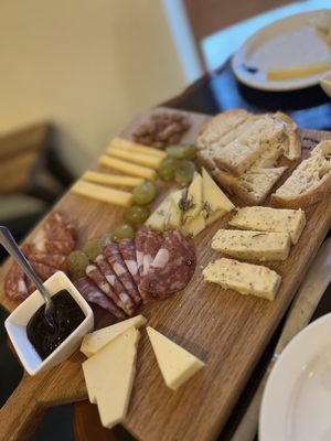 Ten : One Artisan Cheese by null