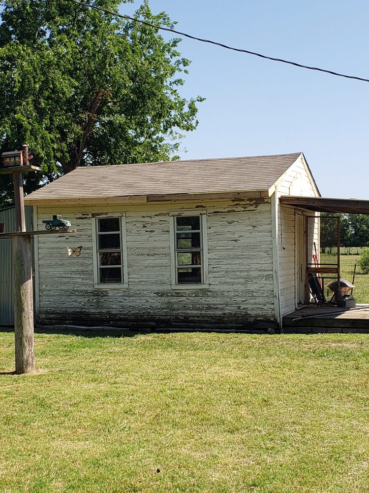 Slide of Texanna Roofing