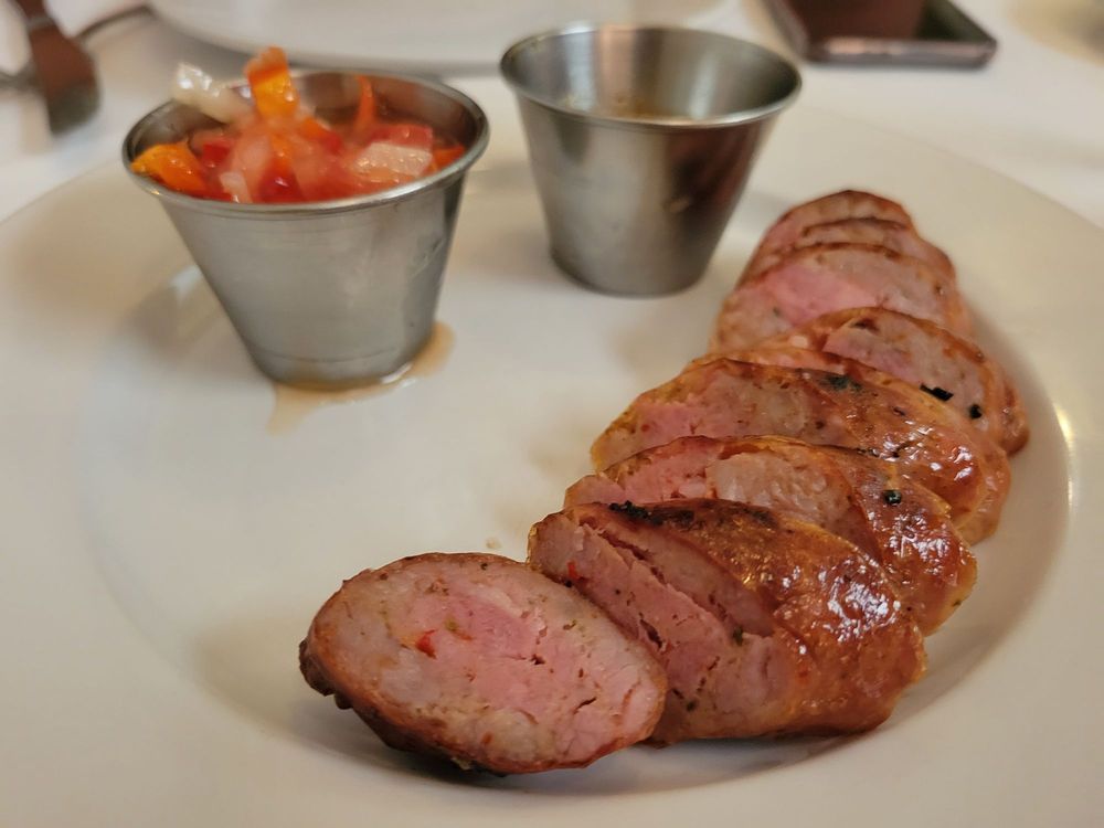 METRO 8 STEAKHOUSE Updated November 2024 144 Photos & 236 Reviews