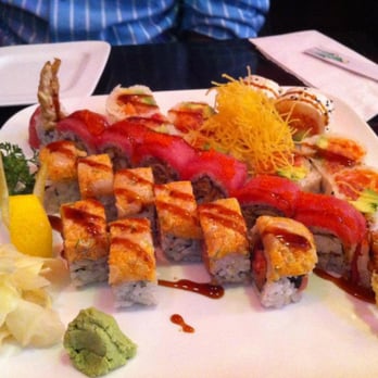 U-Sushi - U-Sushi Roll, Absolute Spider Maki and Sea Roll - Sushi Bars Near Me - Brookline, Massachusetts