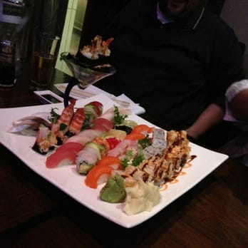 Hoshi Sushi & Hibachi - Sushi platter for 4 - Japanese Near Me - Patchogue, New York Hoshi Sushi & Hibachi - Sushi platter for 4 - Japanese Near Me - Patchogue, New York