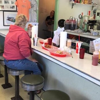 Milt's Stop & Eat - Eating at the counter at Milts. - Fast Food Near Me - Moab, Utah Milt's Stop & Eat - Eating at the counter at Milts. - Fast Food Near Me - Moab, Utah