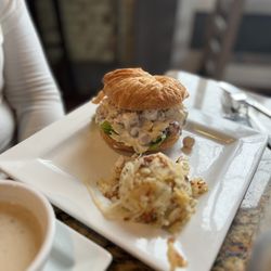 Benton Park Cafe & Coffee Bar