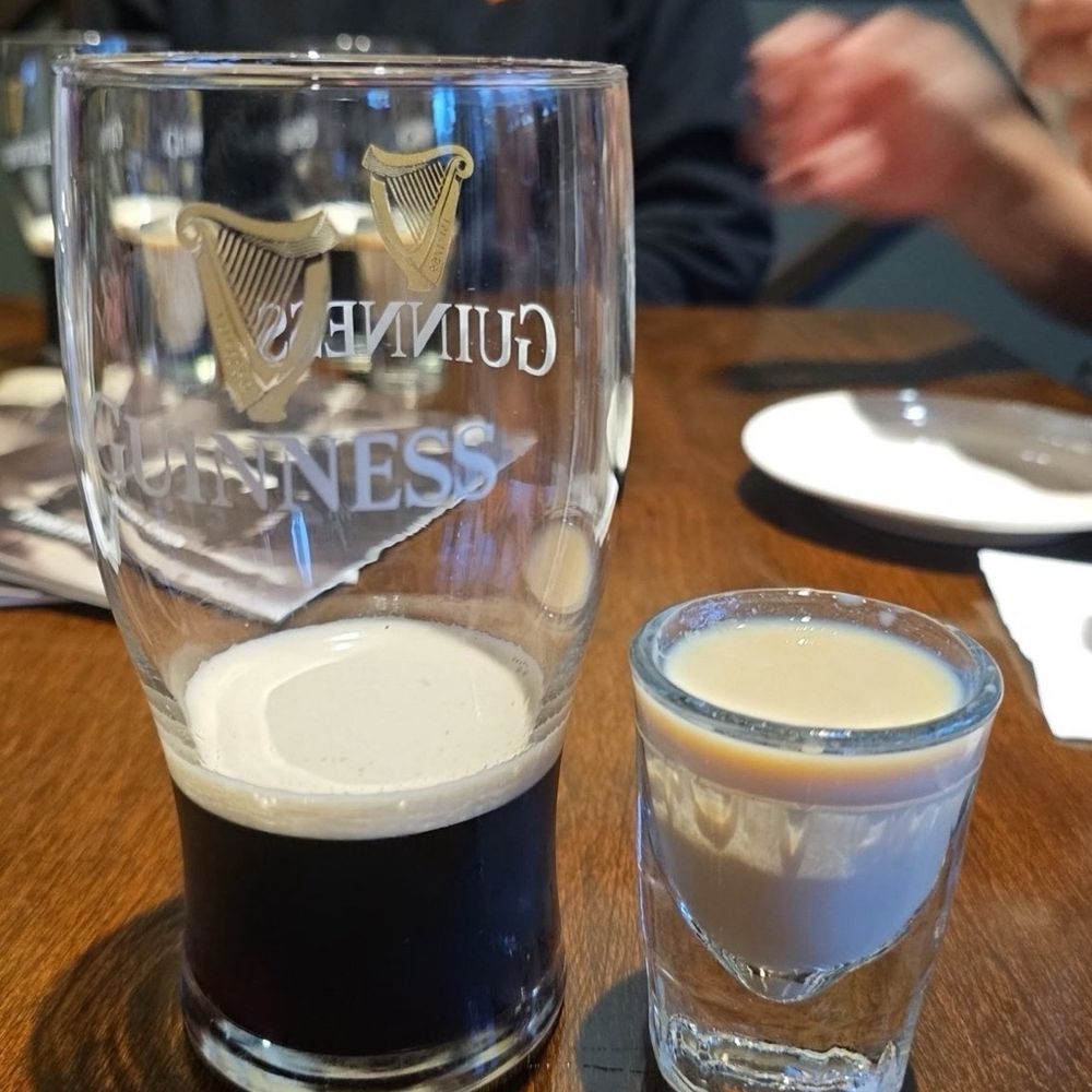 Fiddlers Green - Car bomb - Irish Near Me - Millbrae, California