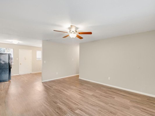 Bella Vista Apartments