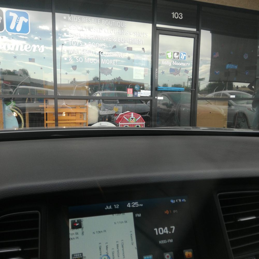 Baby Bloomers - Guess they decided to close early. It's 4:25 as you can see from my dash clock. That's too bad. - Used, Vintage & Consignment Near Me - Phoenix, Arizona Baby Bloomers - Guess they decided to close early. It's 4:25 as you can see from my dash clock. That's too bad. - Used, Vintage & Consignment Near Me - Phoenix, Arizona