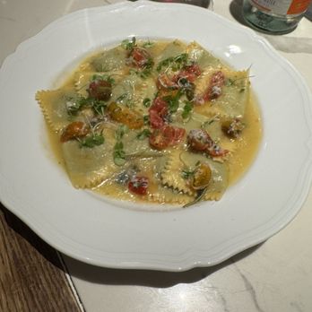 Donna Mare - Pizza Near Me - Miami Beach, Florida
