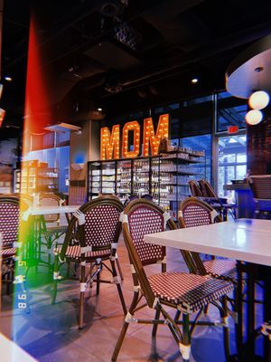 Market On Main by null