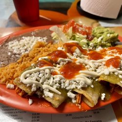 Super Mercado El Rancho - Enchiladas Plate