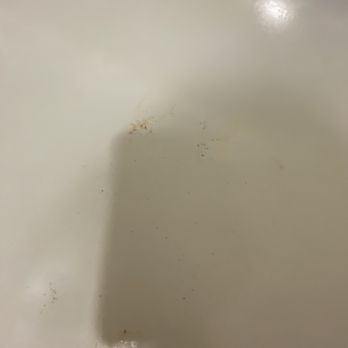 Courtyard by Marriott Decatur - What appears to be dried blood at the bottom of the bath tub - Hotels Near Me - Decatur, Alabama