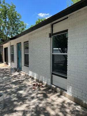 Exterior Painting - Experts painters low prices, plaster repair and stucco repair. Exterior House Painting & Interior House Painting professionals only a call away. Exterior Painting - Experts painters low prices, plaster repair and stucco repair. Exterior House Painting & Interior House Painting professionals only a call away.