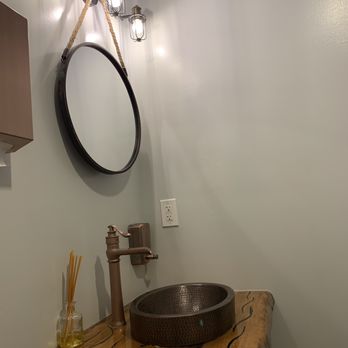 Republik Coffee - Clean bathroom - Coffee & Tea Near Me - Pasadena, California Republik Coffee - Clean bathroom - Coffee & Tea Near Me - Pasadena, California