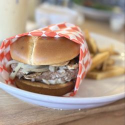Mom’s Kitchen - Sauted Mushroom and Onion Burger