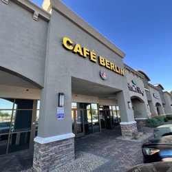 Café Berlin - Exterior