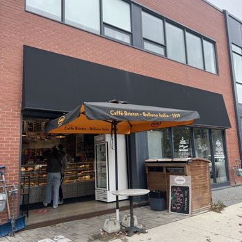 Gaspar Cafe - Outside - Cafes Near Me - Toronto, Ontario Gaspar Cafe - Outside - Cafes Near Me - Toronto, Ontario