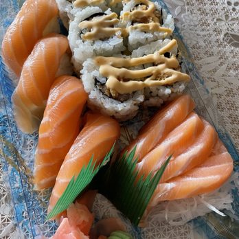 Kaiyo Sushi - Salmon Family Combo - Sushi Bars Near Me - Richmond Hill, Ontario Kaiyo Sushi - Salmon Family Combo - Sushi Bars Near Me - Richmond Hill, Ontario
