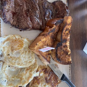 Madres Brunch - Breakfast & Brunch Near Me - Bellflower, California Madres Brunch - Breakfast & Brunch Near Me - Bellflower, California