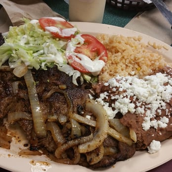 El Rey De Oros - a plate of mexican food - Mexican Near Me - Tampa, Florida El Rey De Oros - a plate of mexican food - Mexican Near Me - Tampa, Florida
