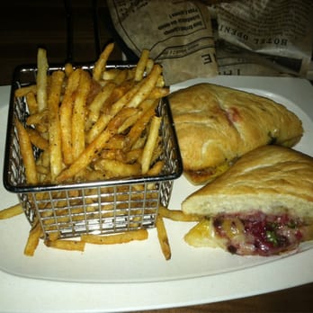 Mash'D - Grilled cheese - New American Near Me - Frisco, Texas