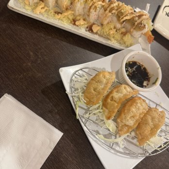 Obi's Sushi - double crunch role & gyoza - Sushi Bars Near Me - San Diego, California Obi's Sushi - double crunch role & gyoza - Sushi Bars Near Me - San Diego, California