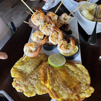 Perdigon El Sabor - 2 Skewer Mix - Venezuelan Near Me - Tampa, Florida
