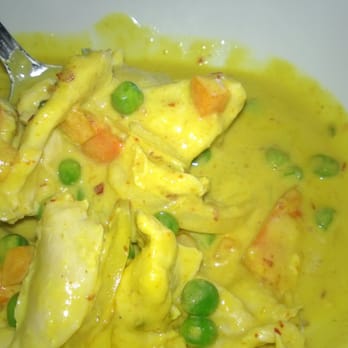 Finest Thai - Yellow Curry with Chicken - Thai Near Me - El Cajon, California Finest Thai - Yellow Curry with Chicken - Thai Near Me - El Cajon, California