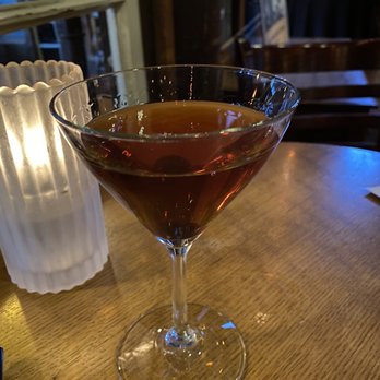 McMenamins Cornelius Pass Roadhouse - Bulleit Rye Manhattan - New American Near Me - Hillsboro, Oregon