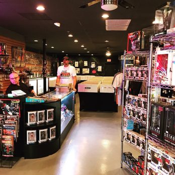 Fantastic Worlds Comics - Comic Books Near Me - Scottsdale, Arizona