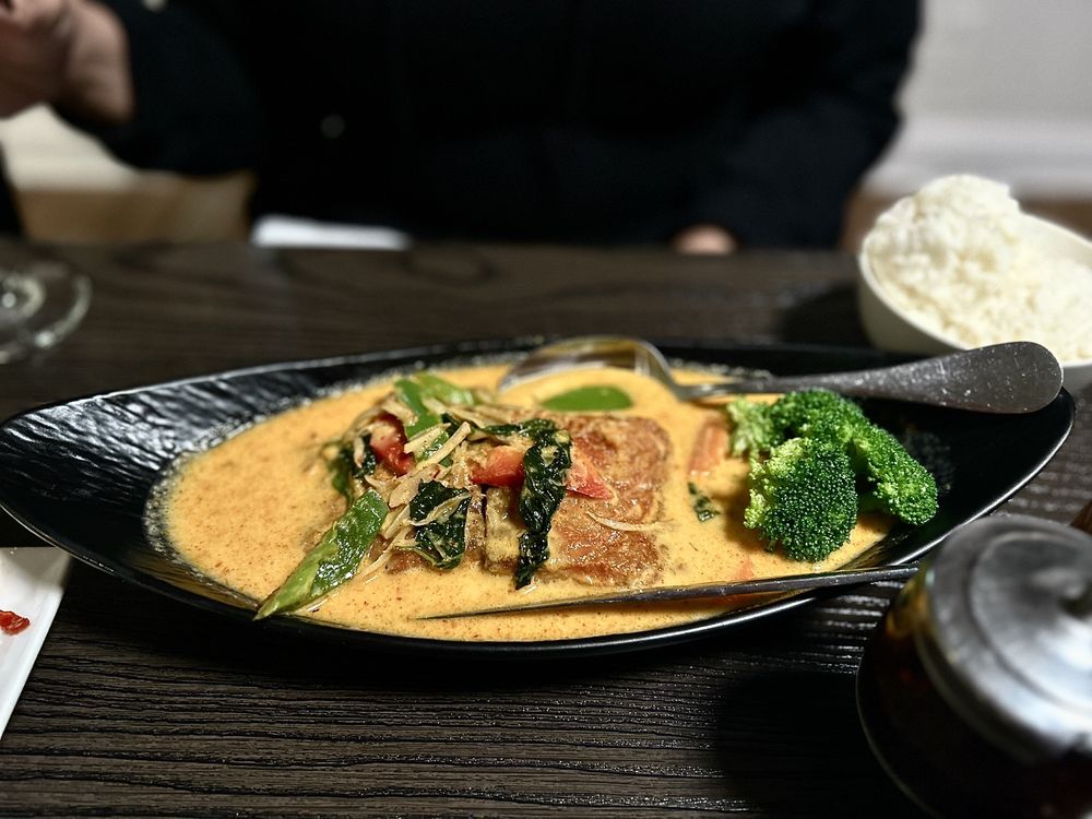 BANGKOK THAI RESTAURANT Updated November 2024 175 Photos & 227