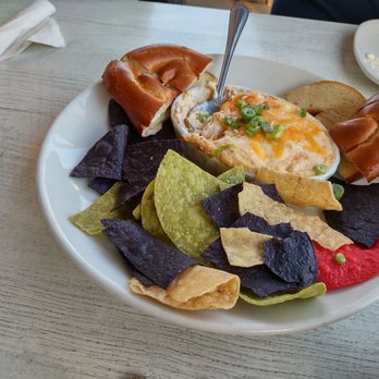 Schaefer's Canal House - Crab dip 'n' chips - New American Near Me - Chesapeake City, Maryland Schaefer's Canal House - Crab dip 'n' chips - New American Near Me - Chesapeake City, Maryland