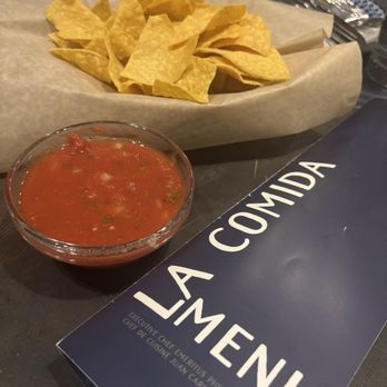 Cantina Norte - Complimentary chips y salsa - Mexican Near Me - North Vancouver, British Columbia Cantina Norte - Complimentary chips y salsa - Mexican Near Me - North Vancouver, British Columbia