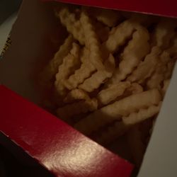 MrBeast Burger - Stone. Cold. Tasteless fries.