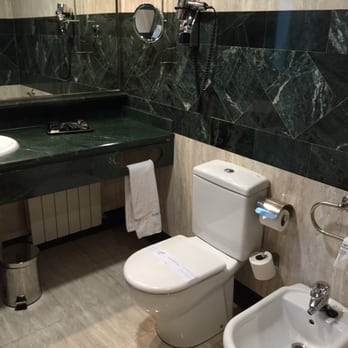 Abba Sants - Bathroom - Hotels Near Me - Barcelona, B