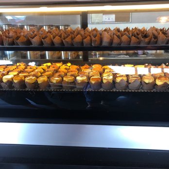 Cafe 86 - More of the display - Desserts Near Me - Las Vegas, Nevada Cafe 86 - More of the display - Desserts Near Me - Las Vegas, Nevada