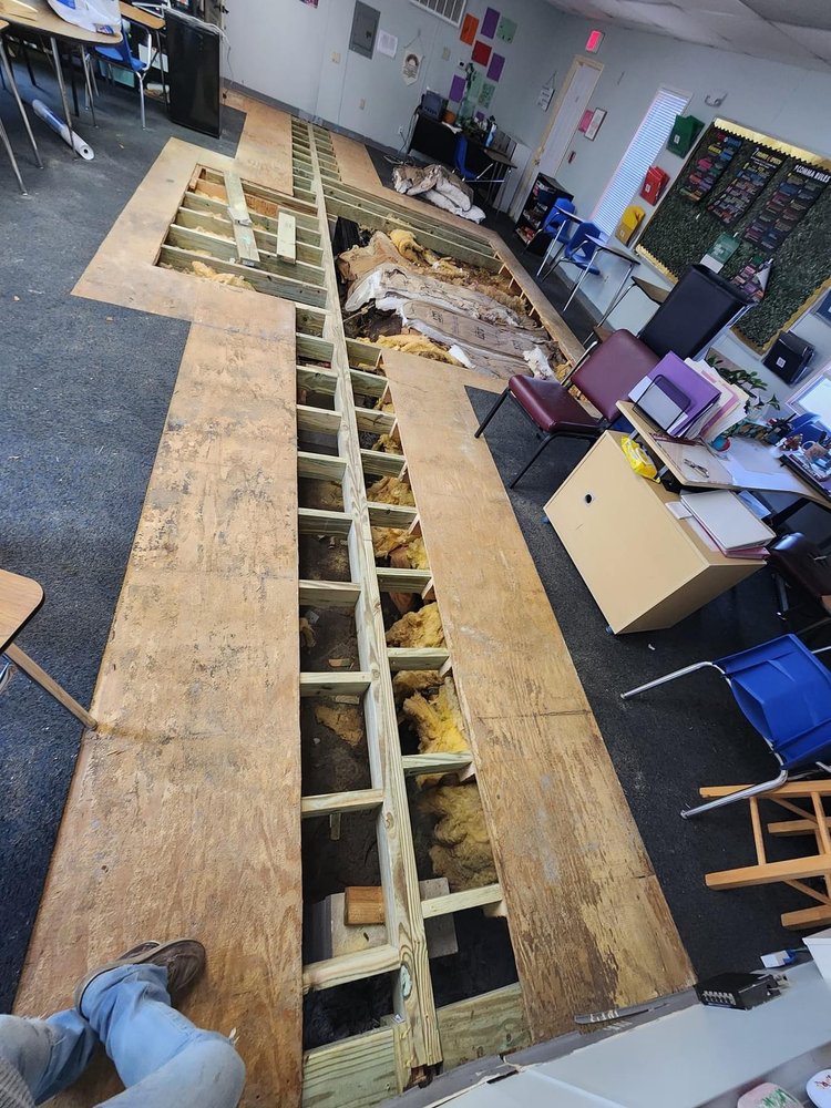 Slide of T&M Construction Enterprises