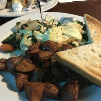 Lulu's Waikiki - Emerald Isle omelette - Burgers Near Me - Honolulu, Hawaii Lulu's Waikiki - Emerald Isle omelette - Burgers Near Me - Honolulu, Hawaii