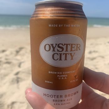 Lynn's Quality Oysters - Cold Florida beer high ABV  very good w shrimp - Seafood Markets Near Me - Eastpoint, Florida